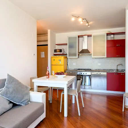 Marriott Butterfly And 5 Pools Family Desenzanoloft Official Partner Homes & By Marriott Bonvoy Lejlighed Rivoltella del Garda