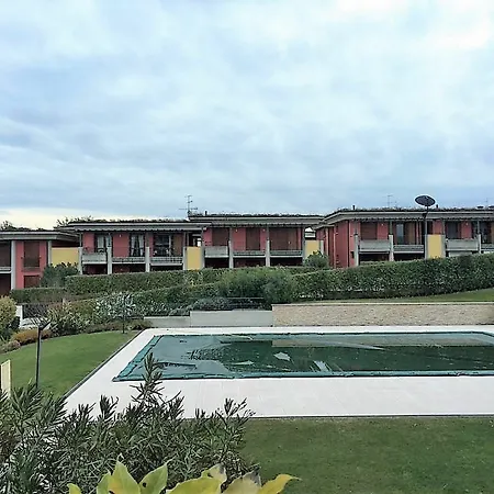 Desenzanoloft Official Partner Marriott Homes & -butterfly And 5 Pools Family Apartment Desenzano del Garda